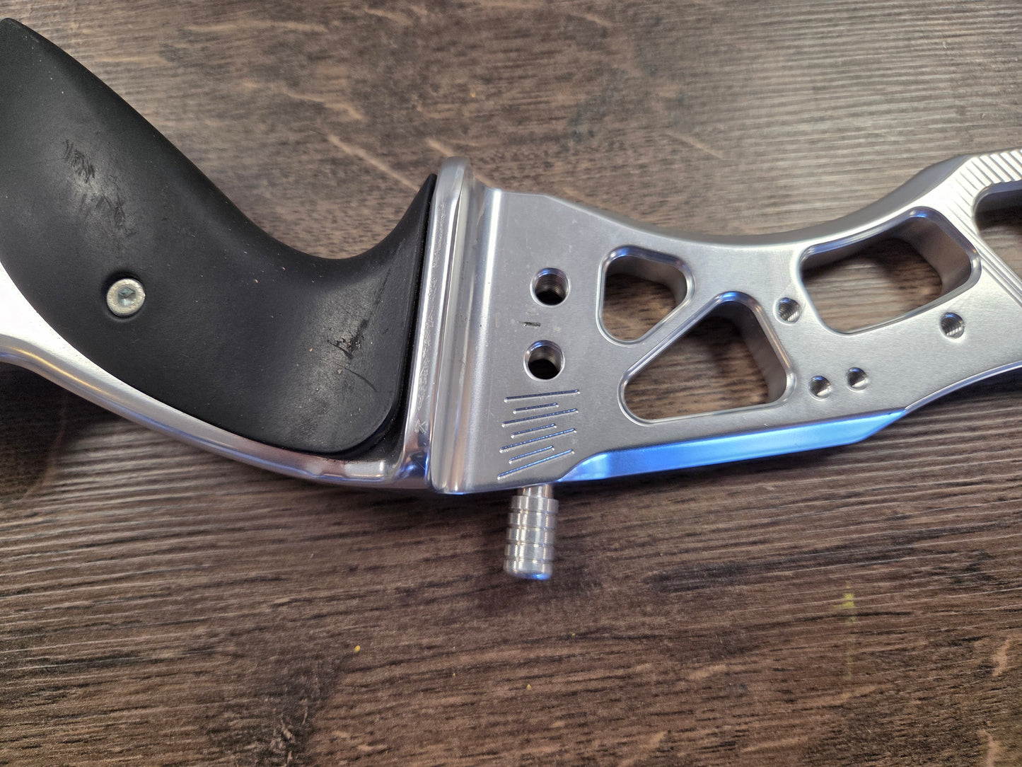 Mybo Wave Xs Left Hand Riser - 25" Anodised Silver